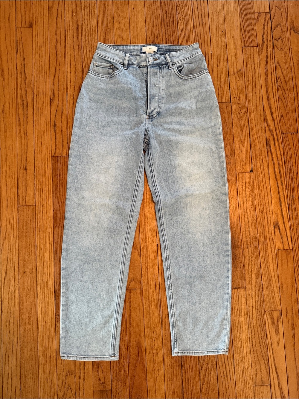 H&M Light Wash Straight-Leg Women’s Jeans